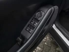Ford Mustang thumbnail 64