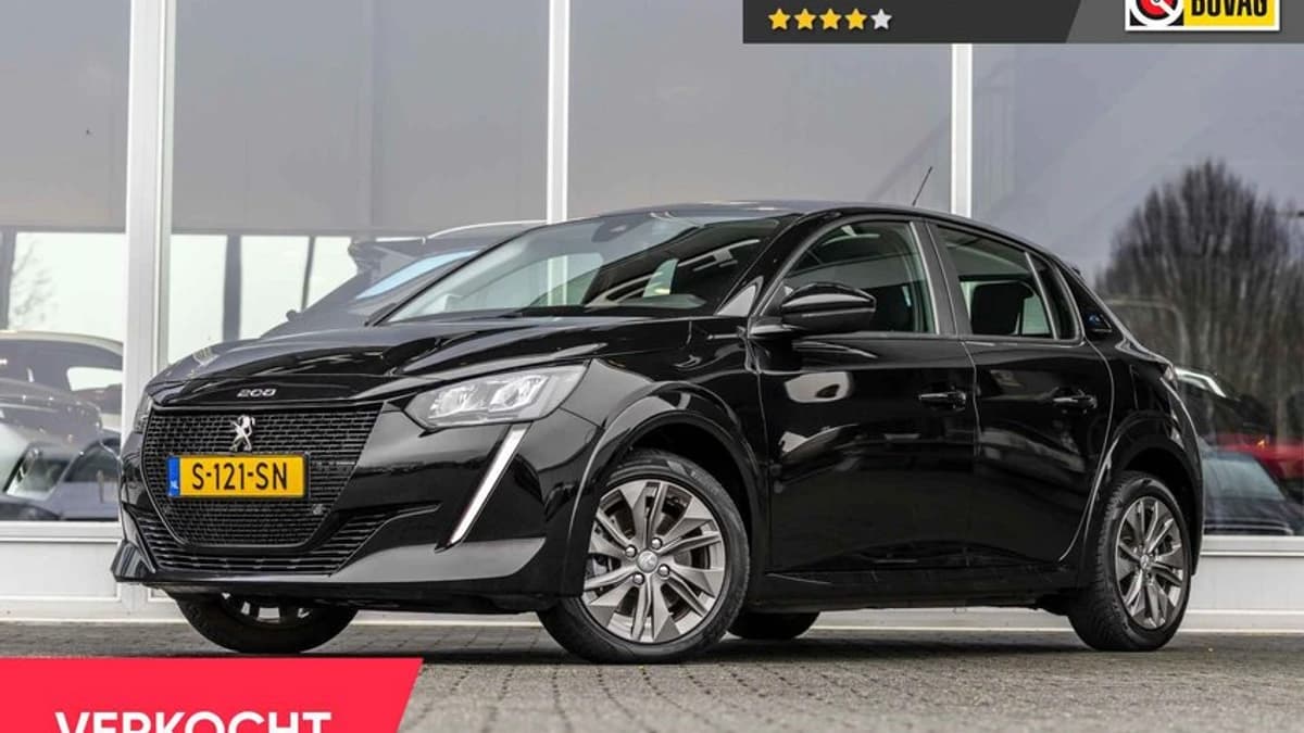 Peugeot e-208 — foto 1