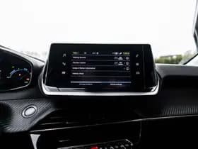 Peugeot e-208 thumbnail 25