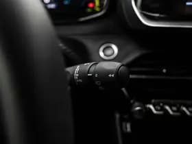 Peugeot e-208 thumbnail 35