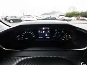 Peugeot e-208 thumbnail 47