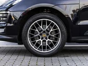 Porsche Macan thumbnail 20