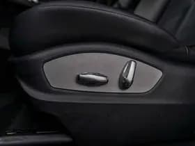 Porsche Macan thumbnail 26