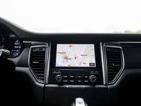 Porsche Macan thumbnail 27
