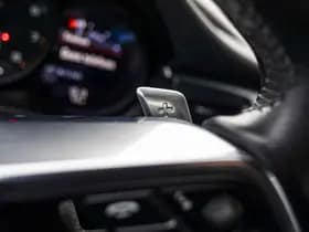 Porsche Macan thumbnail 38