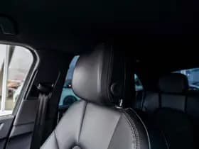 Porsche Macan thumbnail 54