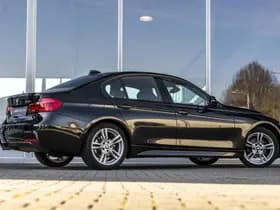 BMW 3-Serie thumbnail 3