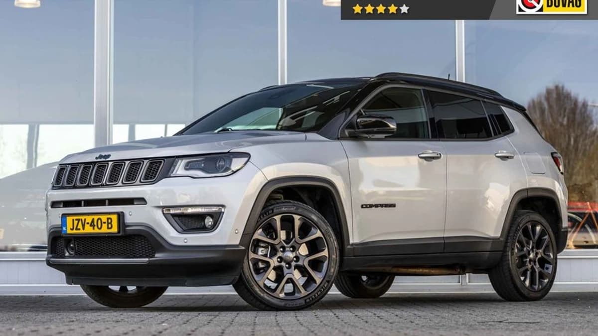 Jeep Compass — foto 1