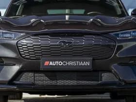 Ford Mustang thumbnail 17
