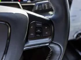 Ford Mustang thumbnail 35