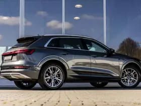 Audi e-tron thumbnail 3