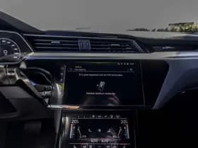 Audi e-tron thumbnail 26