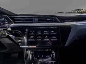 Audi e-tron thumbnail 31