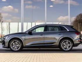 Audi e-tron thumbnail 47