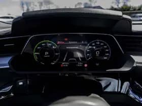 Audi e-tron thumbnail 9