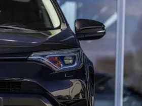 Toyota RAV4 thumbnail 60
