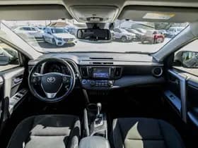 Toyota RAV4 thumbnail 7