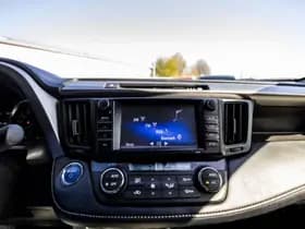 Toyota RAV4 thumbnail 68