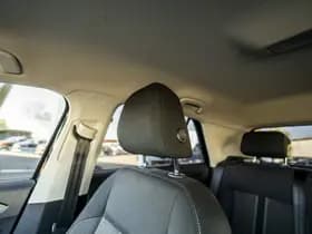 Volkswagen T Roc thumbnail 13