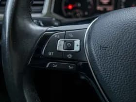 Volkswagen T Roc thumbnail 33