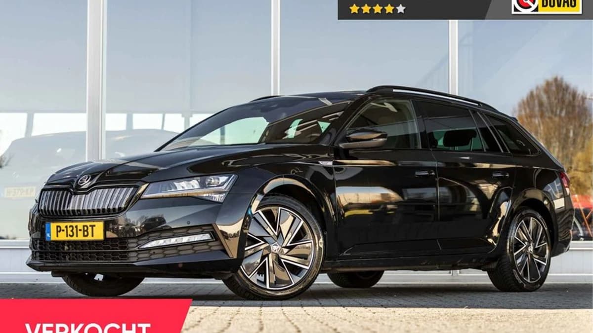 Škoda Superb — foto 1