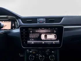Škoda Superb thumbnail 32