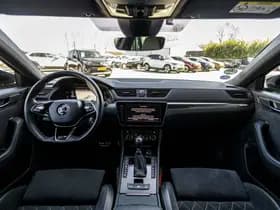 Škoda Superb thumbnail 34