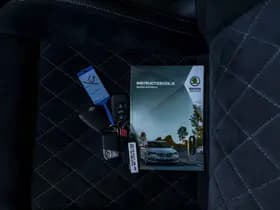 Škoda Superb thumbnail 42