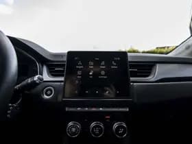 Renault Captur thumbnail 26