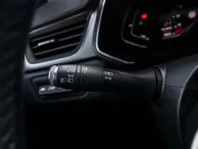 Renault Captur thumbnail 34