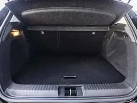 Renault Captur thumbnail 38