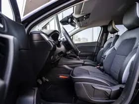 Renault Captur thumbnail 48