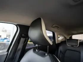 Renault Captur thumbnail 51