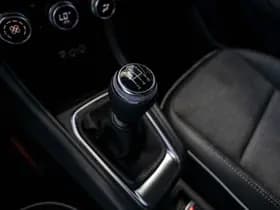 Renault Captur thumbnail 61