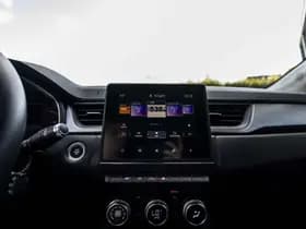 Renault Captur thumbnail 66