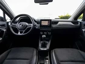 Renault Captur thumbnail 69