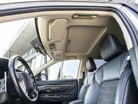 Mitsubishi Outlander thumbnail 15