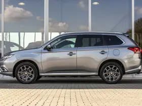 Mitsubishi Outlander thumbnail 6