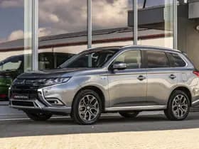Mitsubishi Outlander thumbnail 58