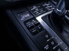 Porsche Macan thumbnail 28