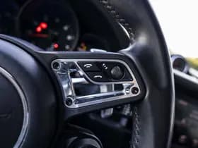 Porsche Macan thumbnail 43
