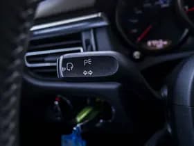 Porsche Macan thumbnail 45