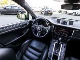 Porsche Macan thumbnail 73