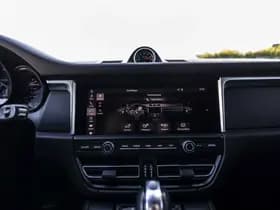 Porsche Macan thumbnail 86