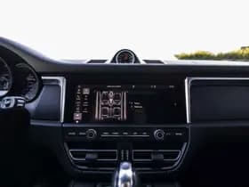 Porsche Macan thumbnail 88