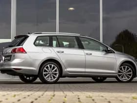 Volkswagen Golf thumbnail 39