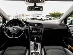 Volkswagen Golf thumbnail 58