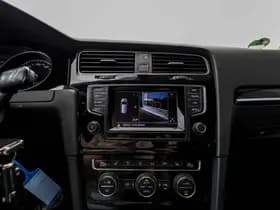 Volkswagen Golf thumbnail 61