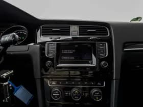 Volkswagen Golf thumbnail 65