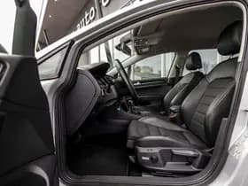Volkswagen Golf thumbnail 10